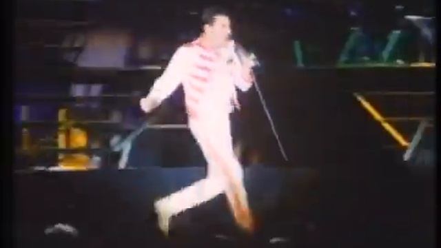 Freddie Mercury Love Kills , live смотреть онлайн