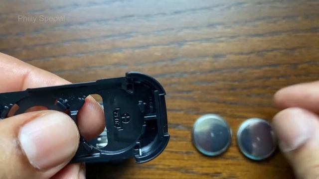 Change battery in Contour Next One I Contour Plus One Meter смотреть онлайн