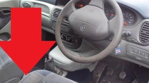 Renault Scenic Mk1 OBD2 Diagnostic Port Location