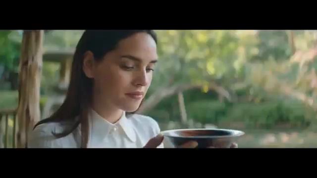 Музыка из рекламы Giorgio Armani - MY WAY (Adria Arjona) (2020) смотреть онлайн