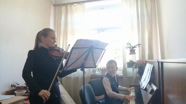 С. Прокофьев "Песня без слов". М.Глинка "Танец" из оперы "Иван Сусанин" смотреть онлайн