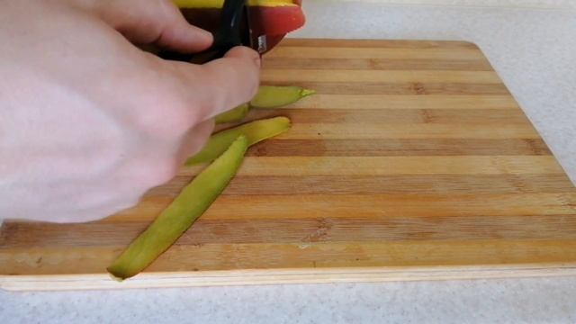 ТАРТАР ИЗ ЛОСОСЯ И СПЕЛОГО МАНГО смотреть онлайн