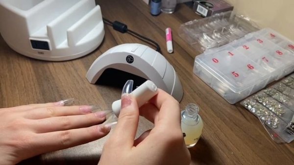 НАРАЩИВАНИЕ НОГТЕЙ НА ТИПСЫ | МАНИКЮР ДОМА