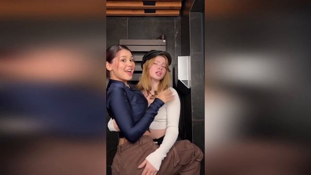 TIK TOK ЛУЧШЕЕ / ТАНЦЫ,КУПАЛЬНИКИ,ТВЕРК,КРАСИВЫЕ ДЕВУШКИ # 132 смотреть онлайн