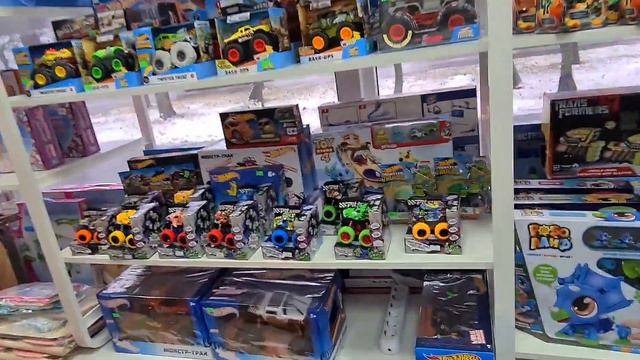 ОХОТА НА HOTWHEELS 🔥 секретный магазин и что я там нашла😳 смотреть онлайн