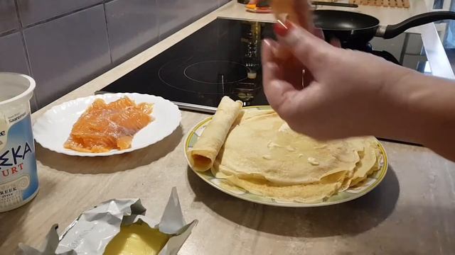 день независимости Эстонии. блинчики с лососем смотреть онлайн