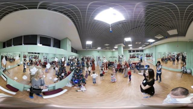 23 декабря 2016 г.Gear 360 VR Если верить в чудо, оно обязательно произойдет. Весёлый Новый год. смотреть онлайн
