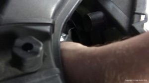 Simple how-to: Change headlight bulbs, Mazda 2 [Demio]