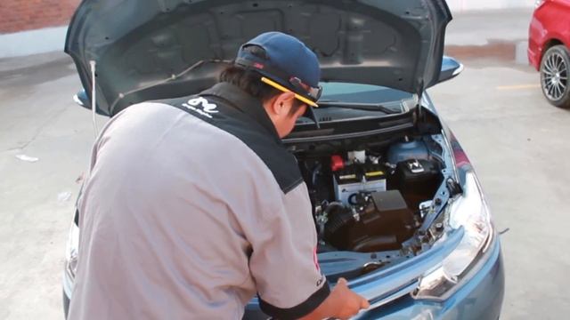 MASCARA CROMADA DELANTERA - YARIS 2014 смотреть онлайн