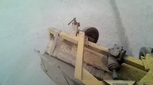 Работаю на МТЗ 82 со щёткой