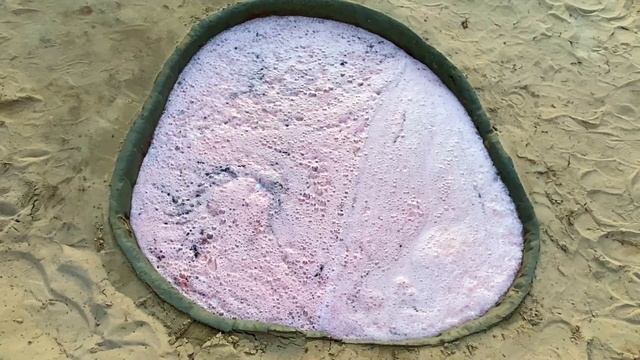 POP IT Square, Ice Cream, Kinder Orbeez Logo Compilation in the Hole with mixed Coca-Cola & Mentos смотреть онлайн