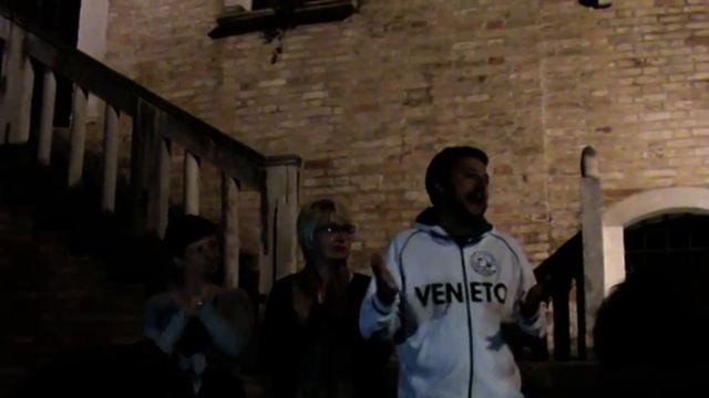MATTEO SALVINI IN TRIONFALE COMIZIO IMPROVVISATO A PORTOGRUARO ! смотреть онлайн