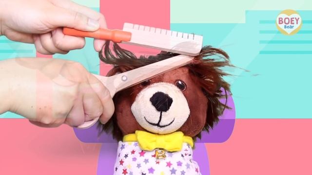 FIRST HAIRCUT! | Getting a haircut for Toddlers | Going to the Hairdresser | Boy/Girl | BOEY Bear смотреть онлайн