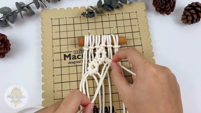 HOW TO MAKE MACRAME CHRISTMAS TREE ORNAMENT смотреть онлайн