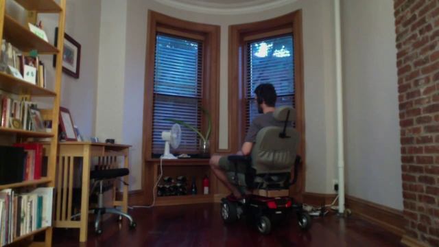 PocketSphinx Controlled Wheelchair смотреть онлайн