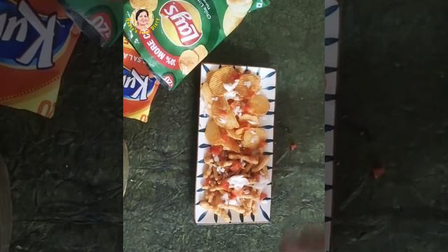 Loaded Cheesy Chips in 1 minute | Restaurant Style Cheesy Snack | Lays Chaat | Cheese Burst Kurkure смотреть онлайн