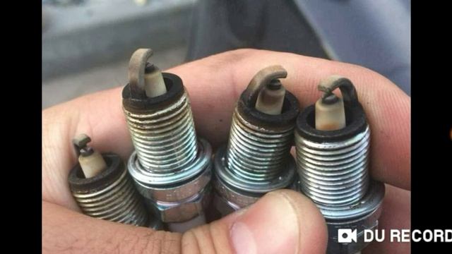 Всё нормально, а масло с двигателя уходит. Причина.