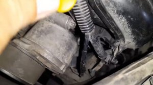 Замена шланга с расширительного бачка, в отопитель. Форд С-макс, двс 1.8