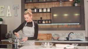 Сезон 2. Рецепт Плюс. Сладкие шоколадные гнезда из соломки с M&M's.