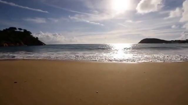 Un dia en Playa de Castell смотреть онлайн