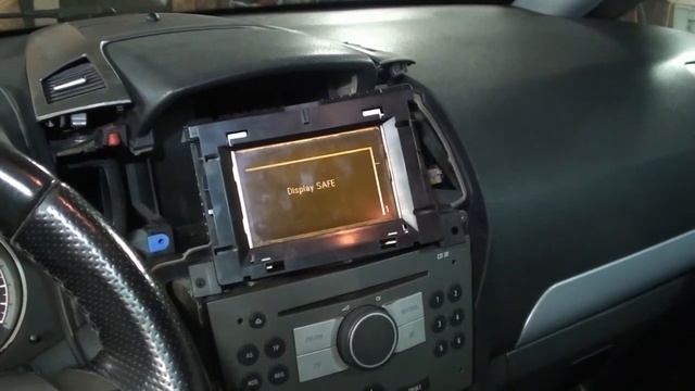 Opel заміна дисплея DiS та його привязка смотреть онлайн