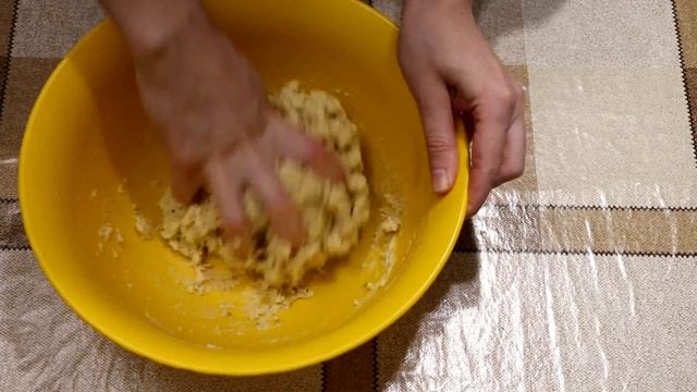 Песочное печенье с орехами и кунжутом - Простой рецепт - Быстро и вкусно - Про Вкусняшки смотреть онлайн