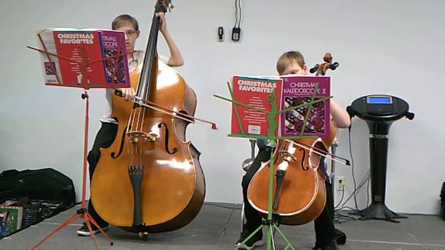What child is this Cello and Bass Jay Schwarb Family December 2019 смотреть онлайн