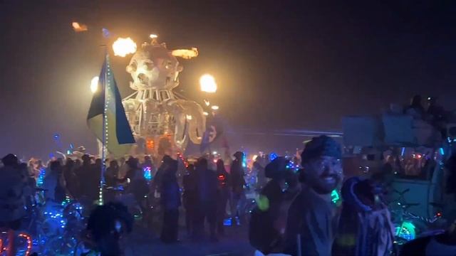 Burning Man 2022 - Legendary Playground of the Gods смотреть онлайн