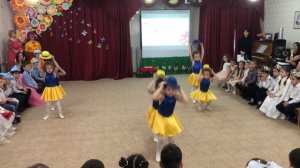 Танец со шляпками. Подготовительная группа.