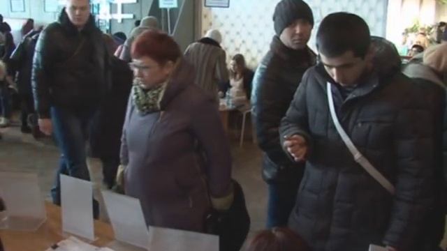 Ажиотаж на ярмарке вакансий в Нефтекамске смотреть онлайн