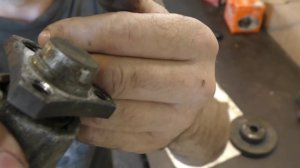 Помпа ( водяной насос ) на ВАЗ 2121 Нива 1.7