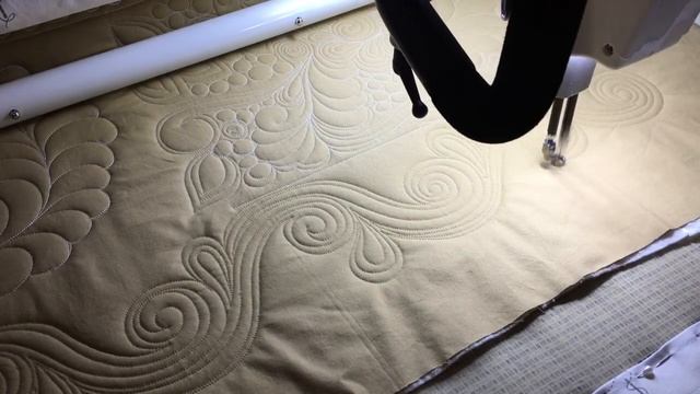 Longarm quilting playtime with Superior Threads, Handi quilter Amara смотреть онлайн