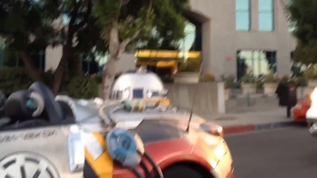 Лос Анджелес прикол на дороге смотреть онлайн