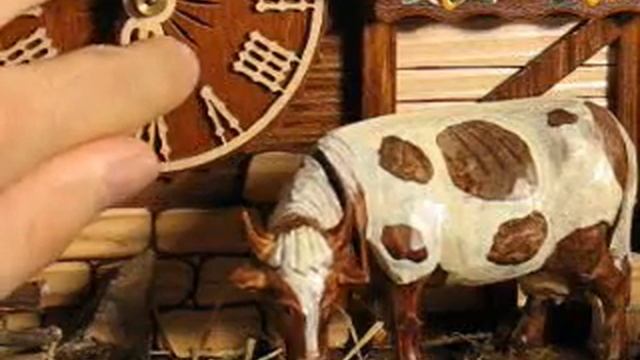 Large cuckoo chalet with animated cow смотреть онлайн