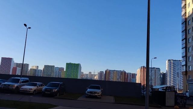 Обзор застройки в Люберцах,новые корпуса и озеро Чёрное немножко благоустроенное! смотреть онлайн