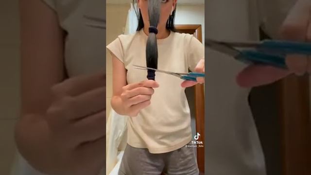 Хорошая причёска получилась? #short #shorts #tiktok смотреть онлайн