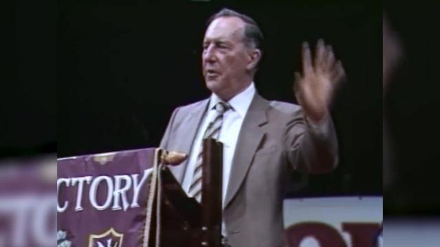The Exchange At The Cross | Derek Prince смотреть онлайн