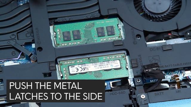 Alienware 17 R4: Upgrade/Replace RAM смотреть онлайн