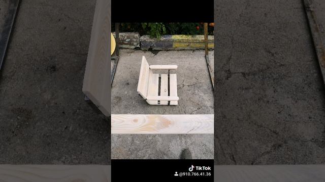 Детские качели из трубоквадрата смотреть онлайн