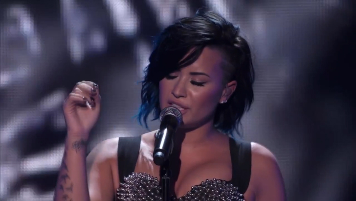 Demi Lovato - Let It Go (from Frozen) (Dj T.c. Hand's Up! Video Edit) смотреть онлайн