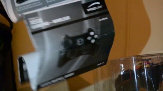 Распаковка Геймпад беспроводной Speedlink TORID Wireless Gamepad (SL-6576-BK) (черный, PC/PS3)