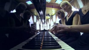 Фортепианный ансамбль "Экстра-трио-плюс" Играем в 6 рук Три поросёнка