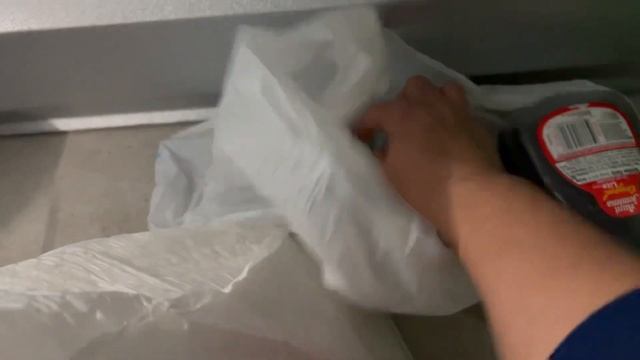 Контейнер  за 10$ и есть интересные находки .  Аукцион контейнеров в Нью Джерси