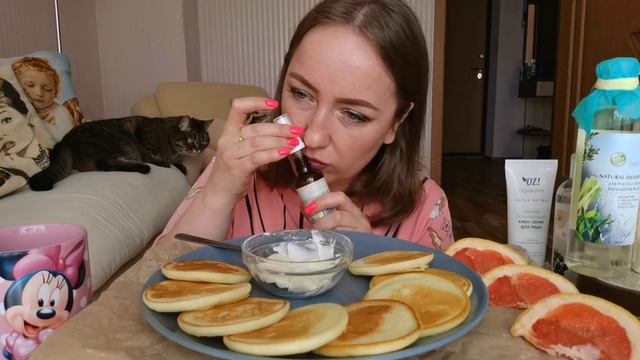 МУКБАНГ / РАСПАКОВКА посылки? / ЕЩЁ один ПОДАРОК ? к моему ДНЮ РОЖДЕНИЯ ?/ ОЛАДЬИ на ЗАВТРАК смотреть онлайн