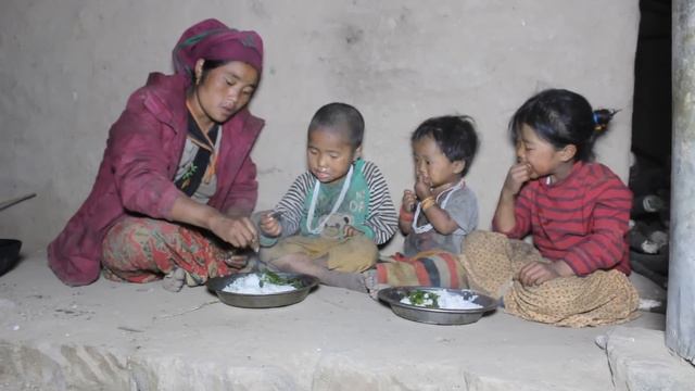 Myvillage Official Videos EP 100 || Cooking Curry Of Green Vegetables And Eating Food By Family