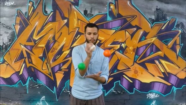 3 Ball Juggling: Chops + Inverted Switched Box (with Slow Mo) смотреть онлайн