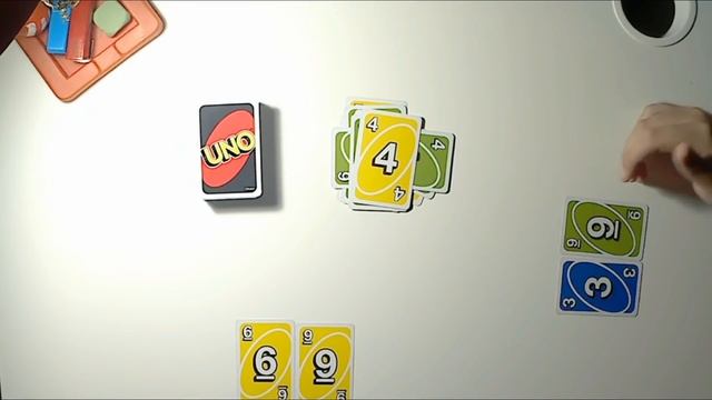 Tutorial y partidas de prueba del juego de cartas UNO смотреть онлайн