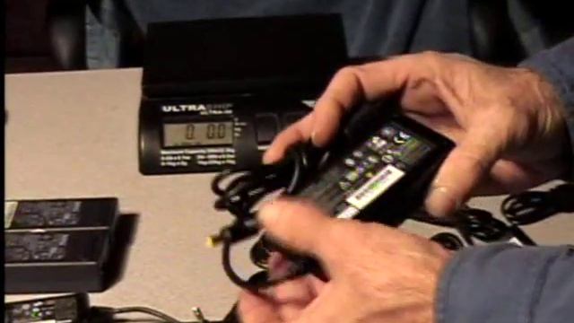 Warning: You may own a dangerous, counterfeit 65w hp compaq laptop AC Adapter смотреть онлайн