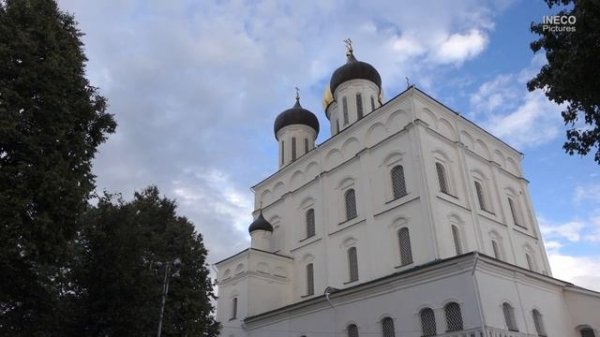 Псков с Вадимом Валентиновичем Нарциссовым июль 2016 Кремль.mp4