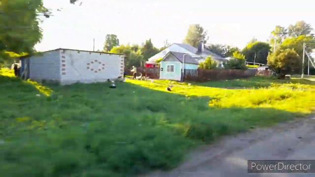 Деревня Брянцево из окна автомобиля. Июньский вечер. Дорожные зарисовки. смотреть онлайн